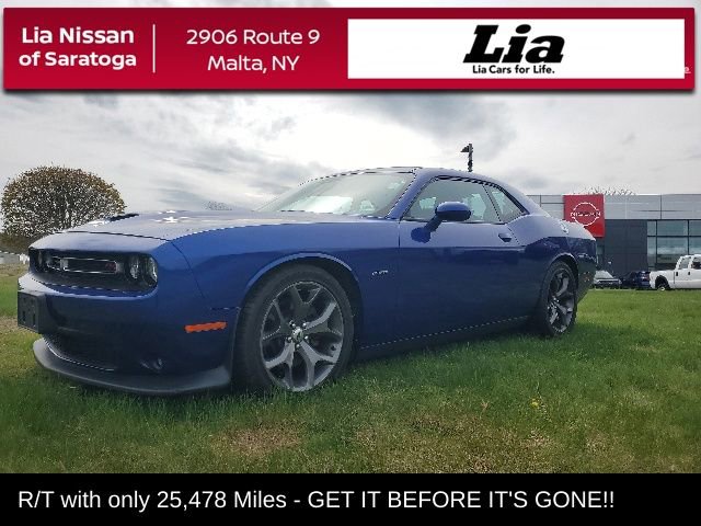 Used 2019 Dodge Challenger R/T RWD image 1