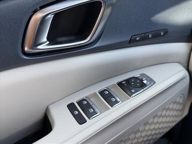 New 2026 Kia Carnival SX image 24