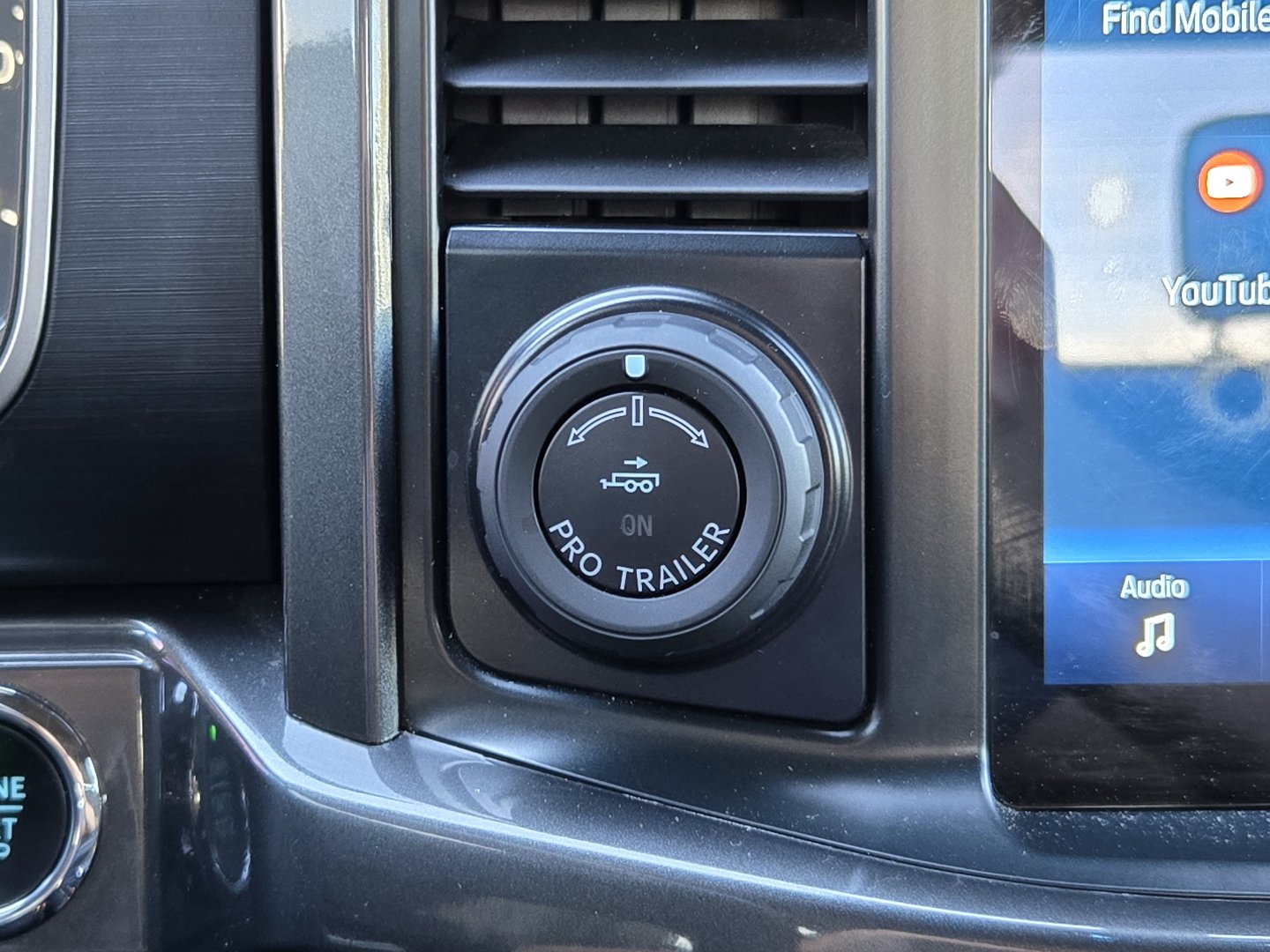Used 2022 Ford F150 XLT w/ Equipment Group 302A High AWD/4WD image 24