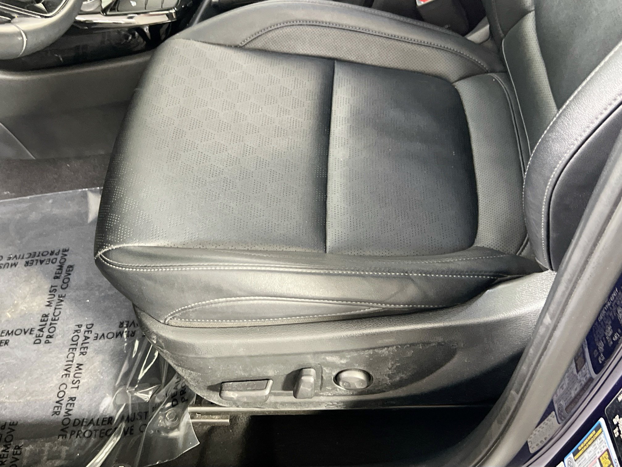 Used 2023 Kia Seltos EX AWD/4WD image 19