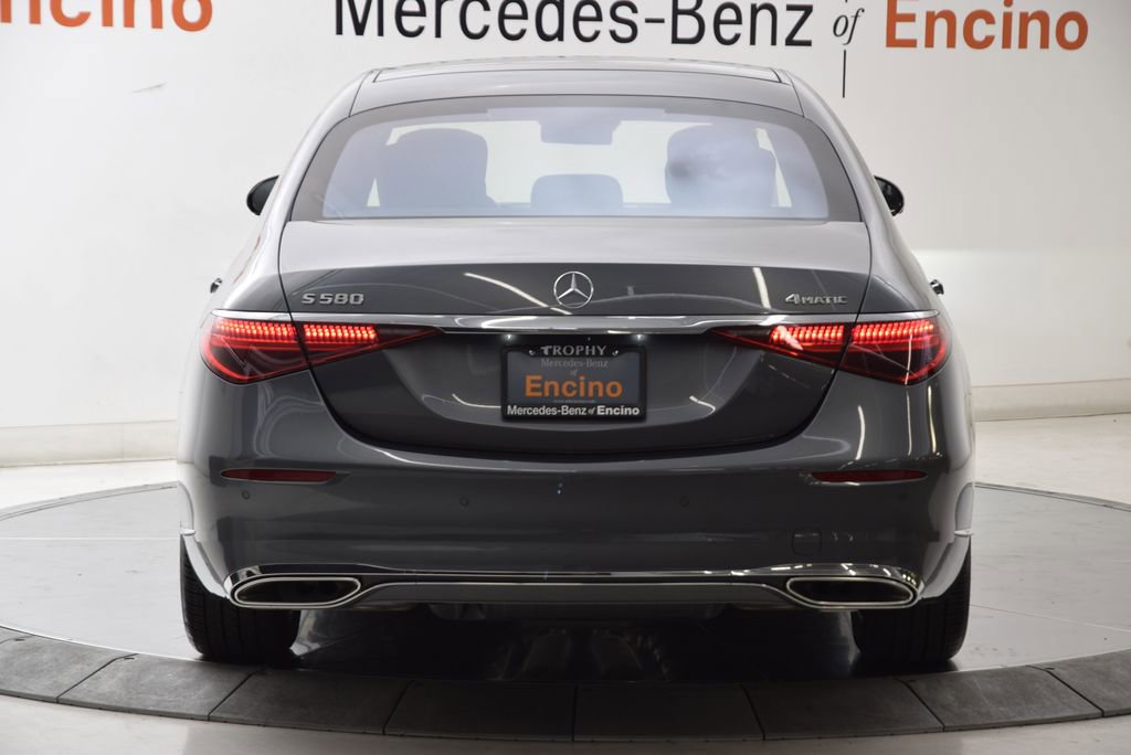 Used 2025 Mercedes-Benz S 580 4MATIC Sedan image 5