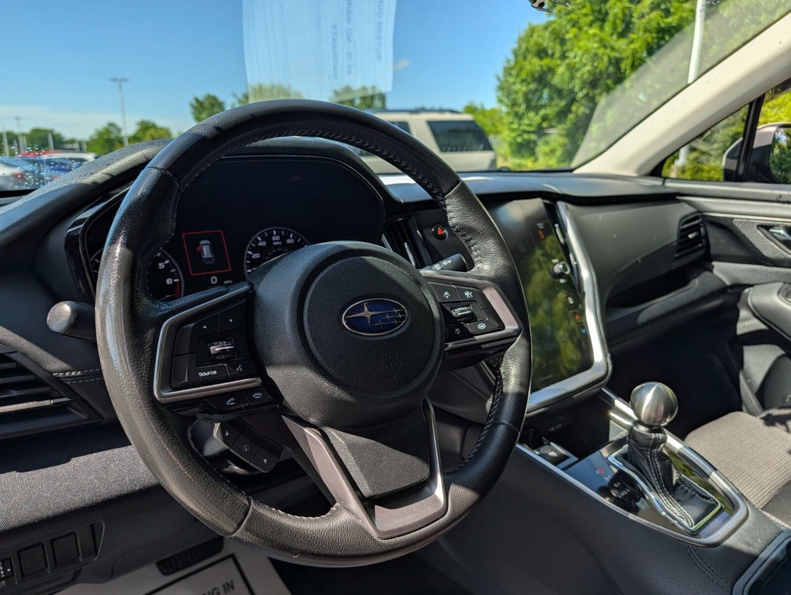 Used 2022 Subaru Outback Premium AWD/4WD image 21