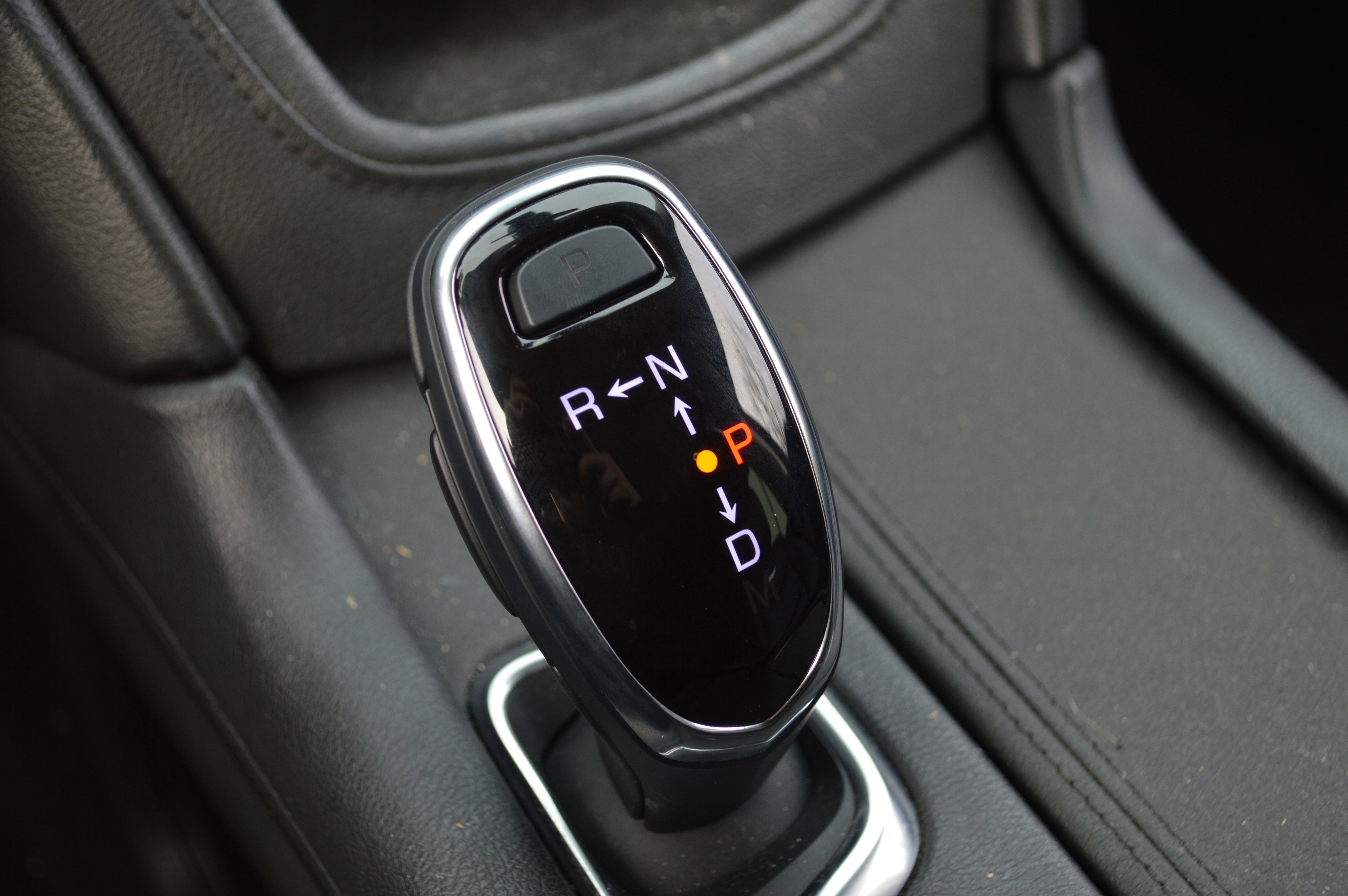 Used 2017 Cadillac XT5 Luxury w/ Driver Awareness Package image 25