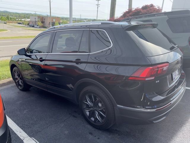 Used 2022 Volkswagen Tiguan SE image 6