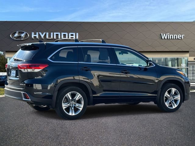 Used 2019 Toyota Highlander Limited image 5