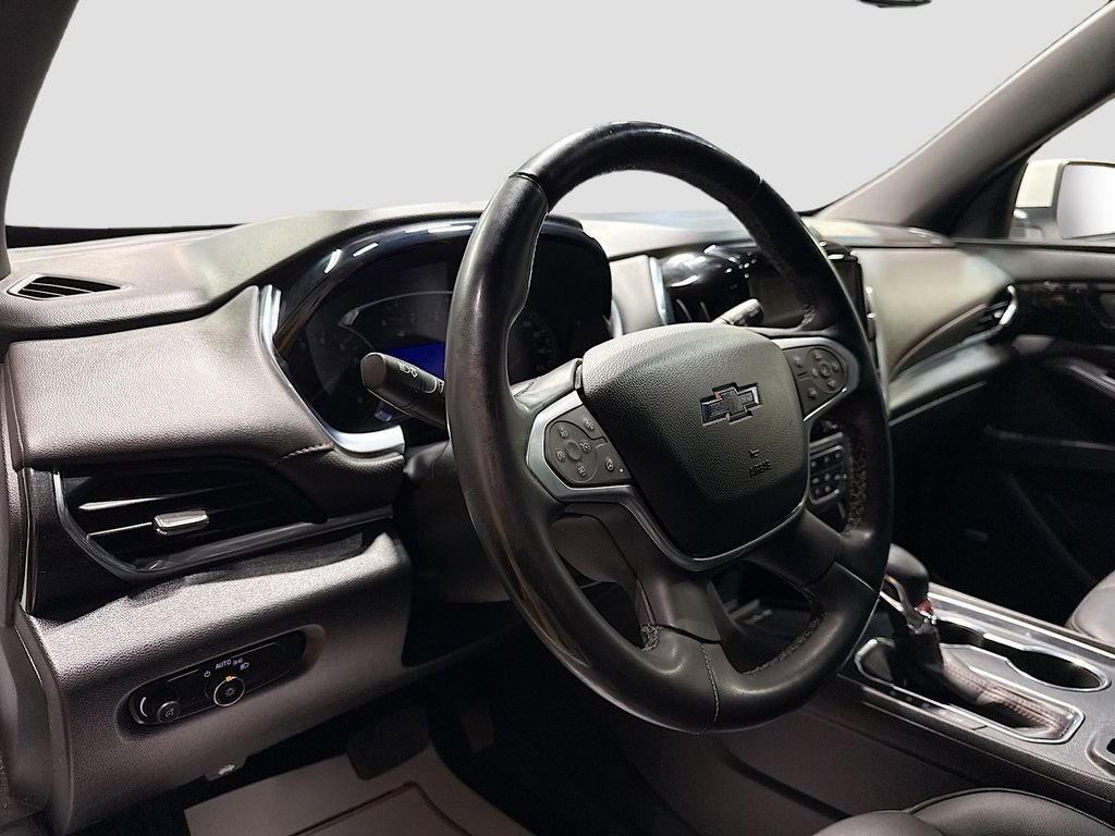 Used 2023 Chevrolet Traverse RS w/ LPO, Floor Liner Package image 9