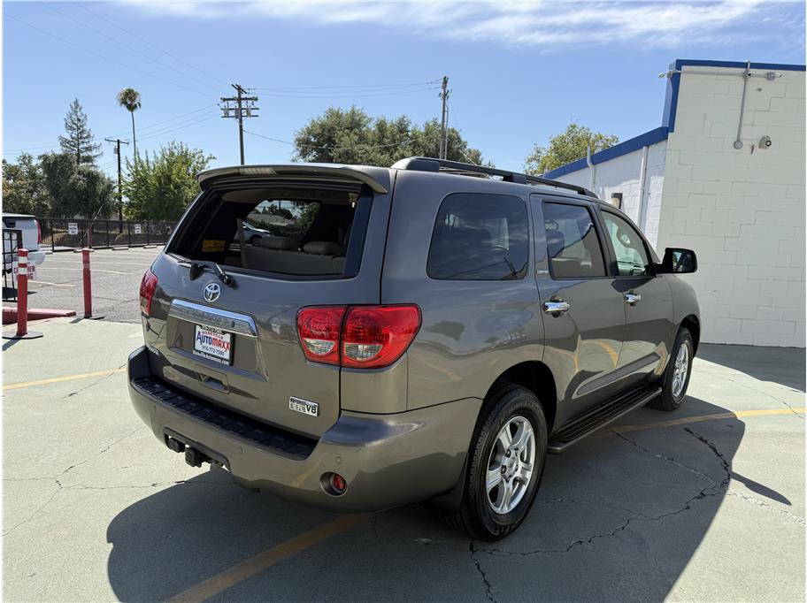 Used 2008 Toyota Sequoia Limited RWD image 6