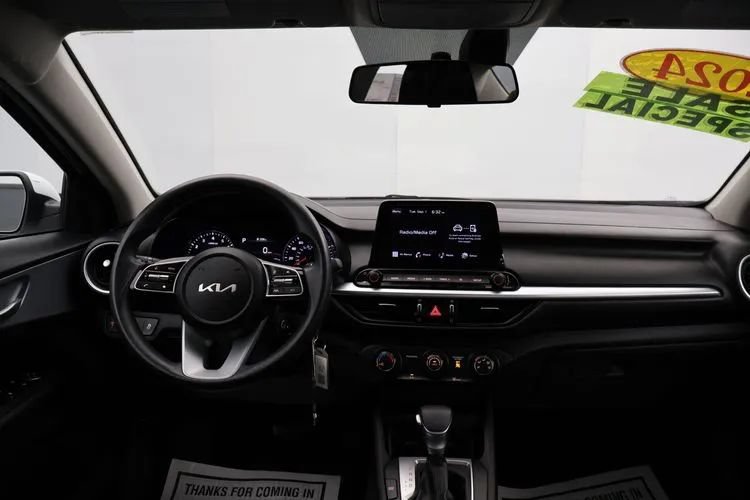 Used 2024 Kia Forte LXS FWD image 18