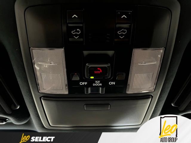 Used 2023 Lexus GX 460 Premium AWD/4WD image 16