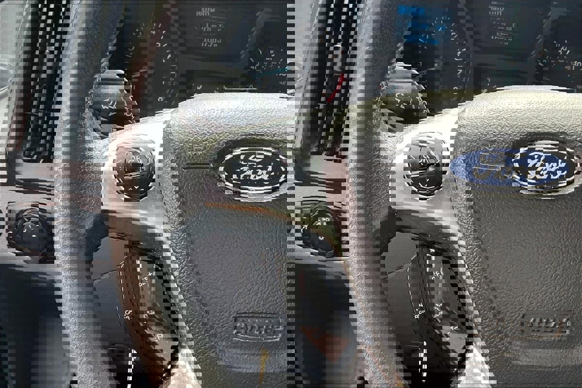 Used 2016 Ford Transit 250 130 Low Roof w/ Exterior Upgrade Package image 18