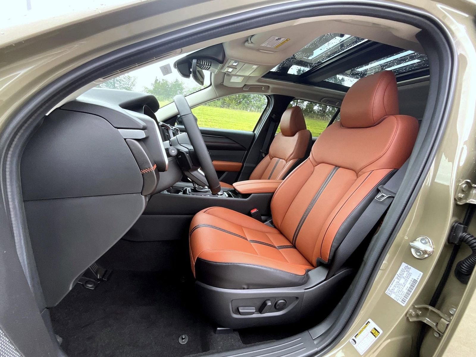 Certified 2025 MAZDA CX-50 Meridian Edition w/ Apex Package image 10