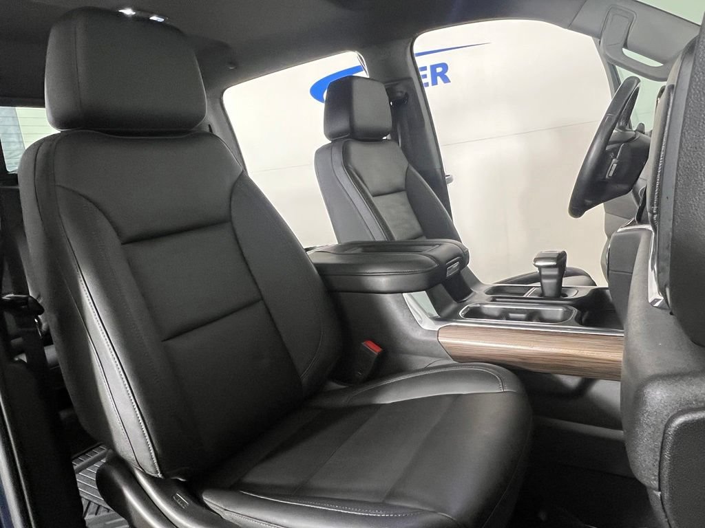 Certified 2022 Chevrolet Silverado 1500 LT Trail Boss w/ LT Trail Boss Premium Package AWD/4WD image 12
