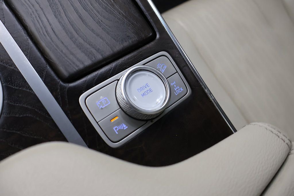 Used 2022 Genesis GV80 3.5T Advanced + image 27