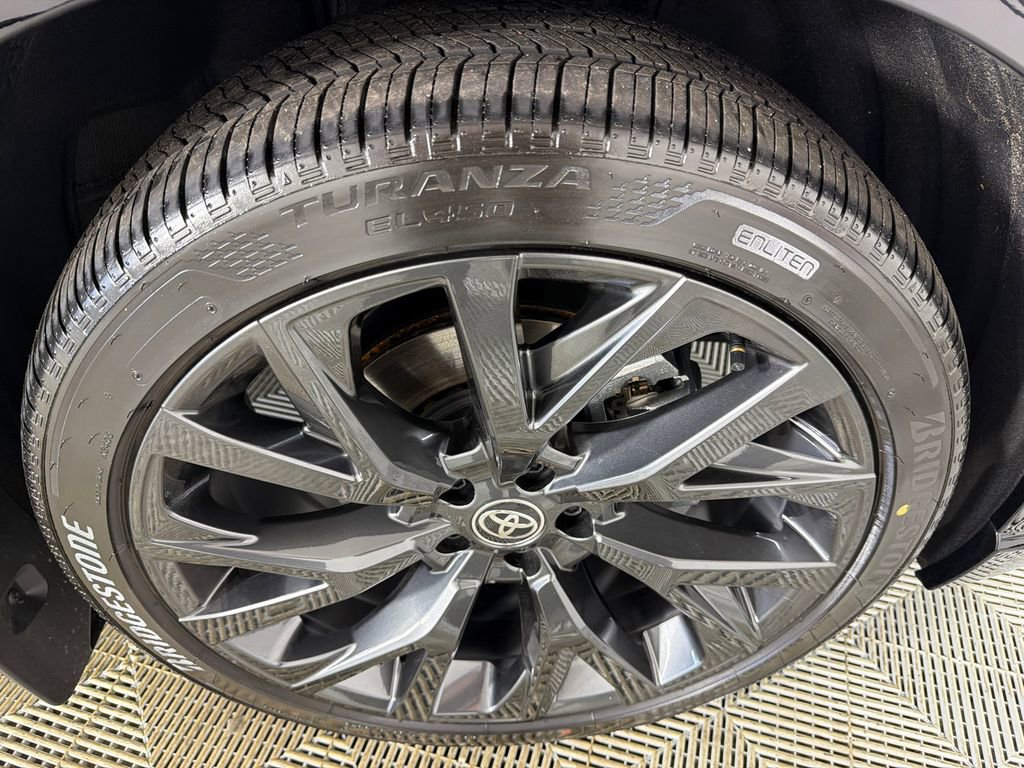 Used 2025 Toyota Crown Signia w/ Advanced Technology Package AWD/4WD image 13