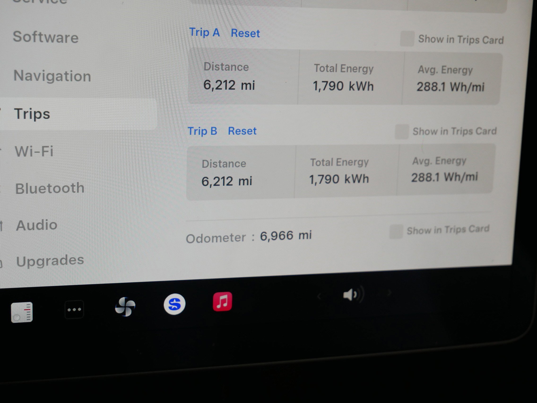 Used 2023 Tesla Model Y Long Range image 21