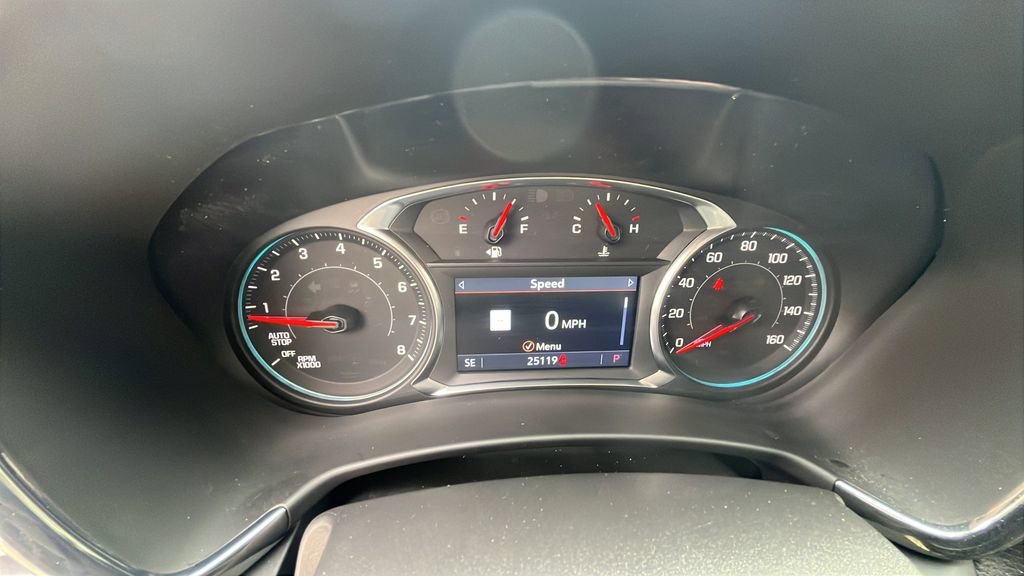 Used 2024 Chevrolet Equinox Premier image 13