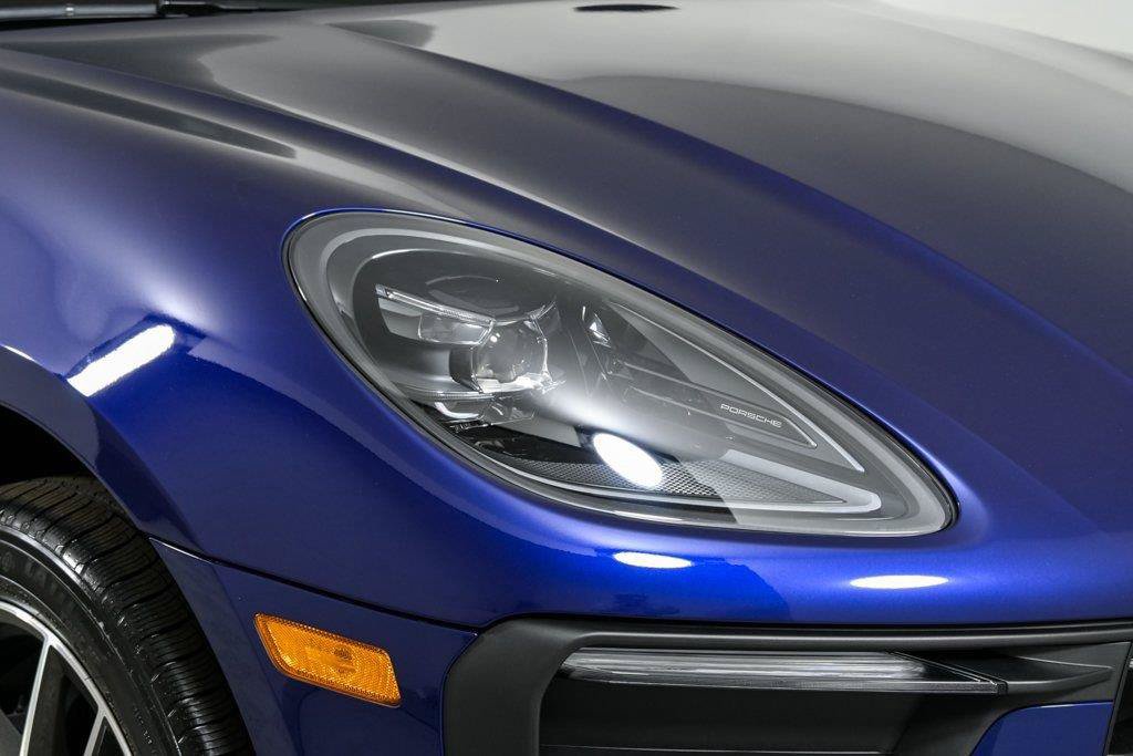 Used 2026 Porsche Macan AWD/4WD image 38