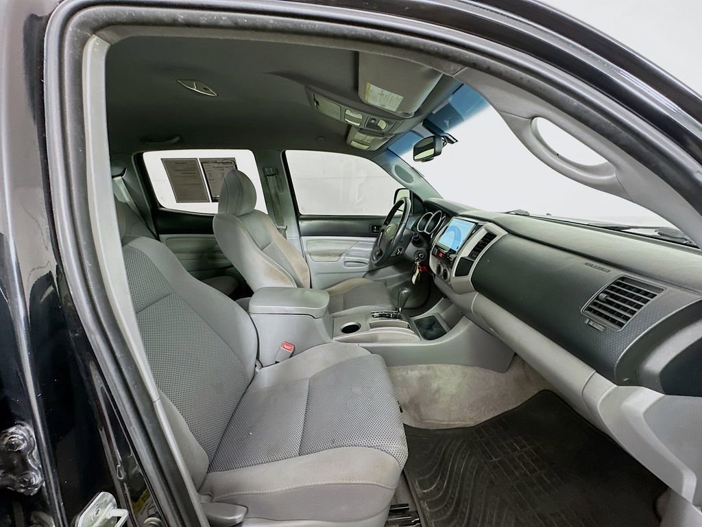 Used 2011 Toyota Tacoma 4x4 Double Cab w/ TRD Sport Pkg image 26