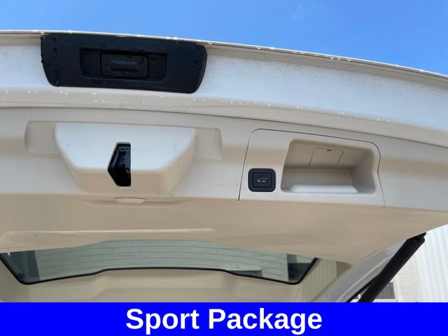 Used 2023 GMC Acadia Denali AWD/4WD image 31