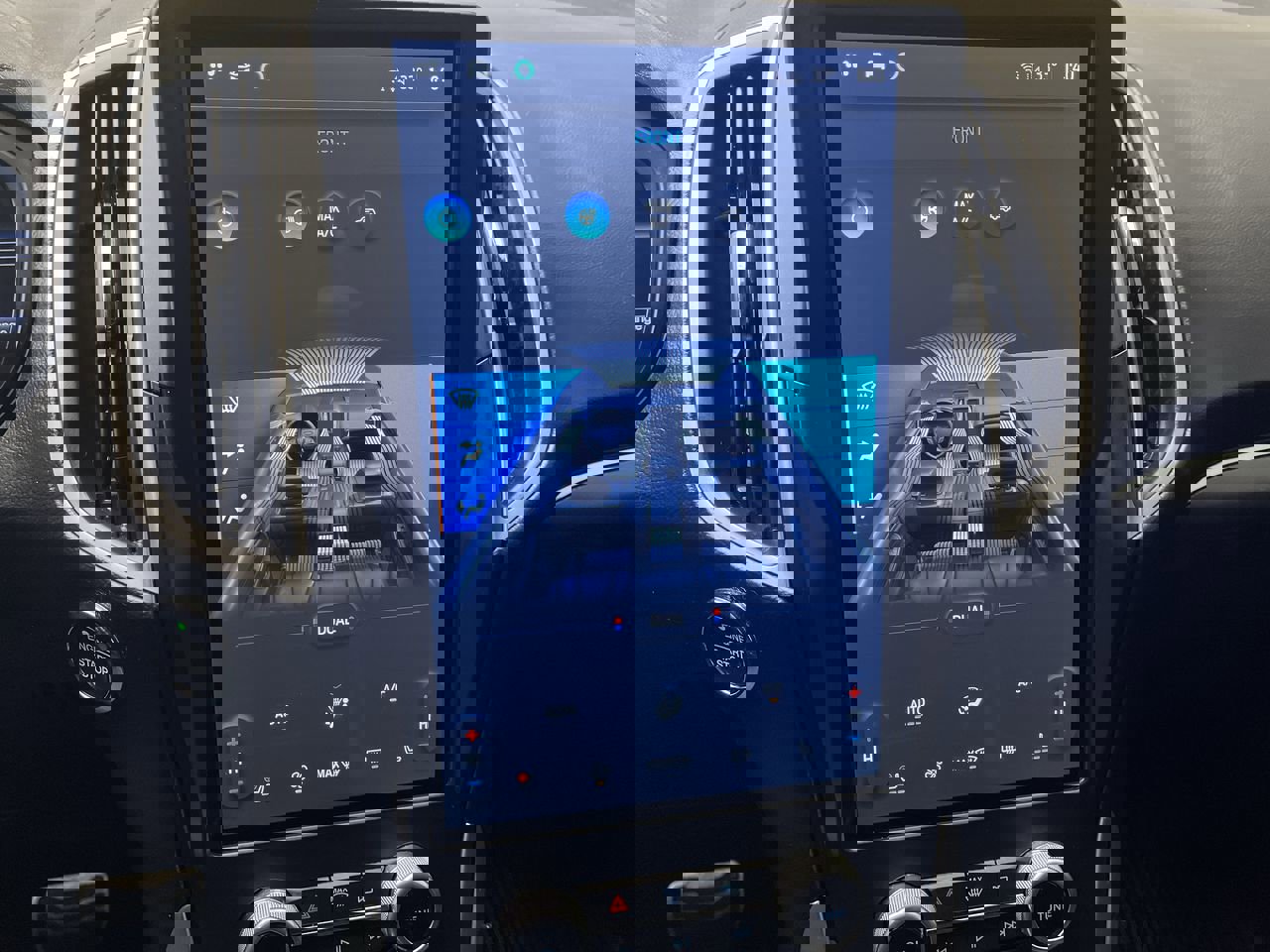 Used 2022 Ford Edge ST-Line image 20