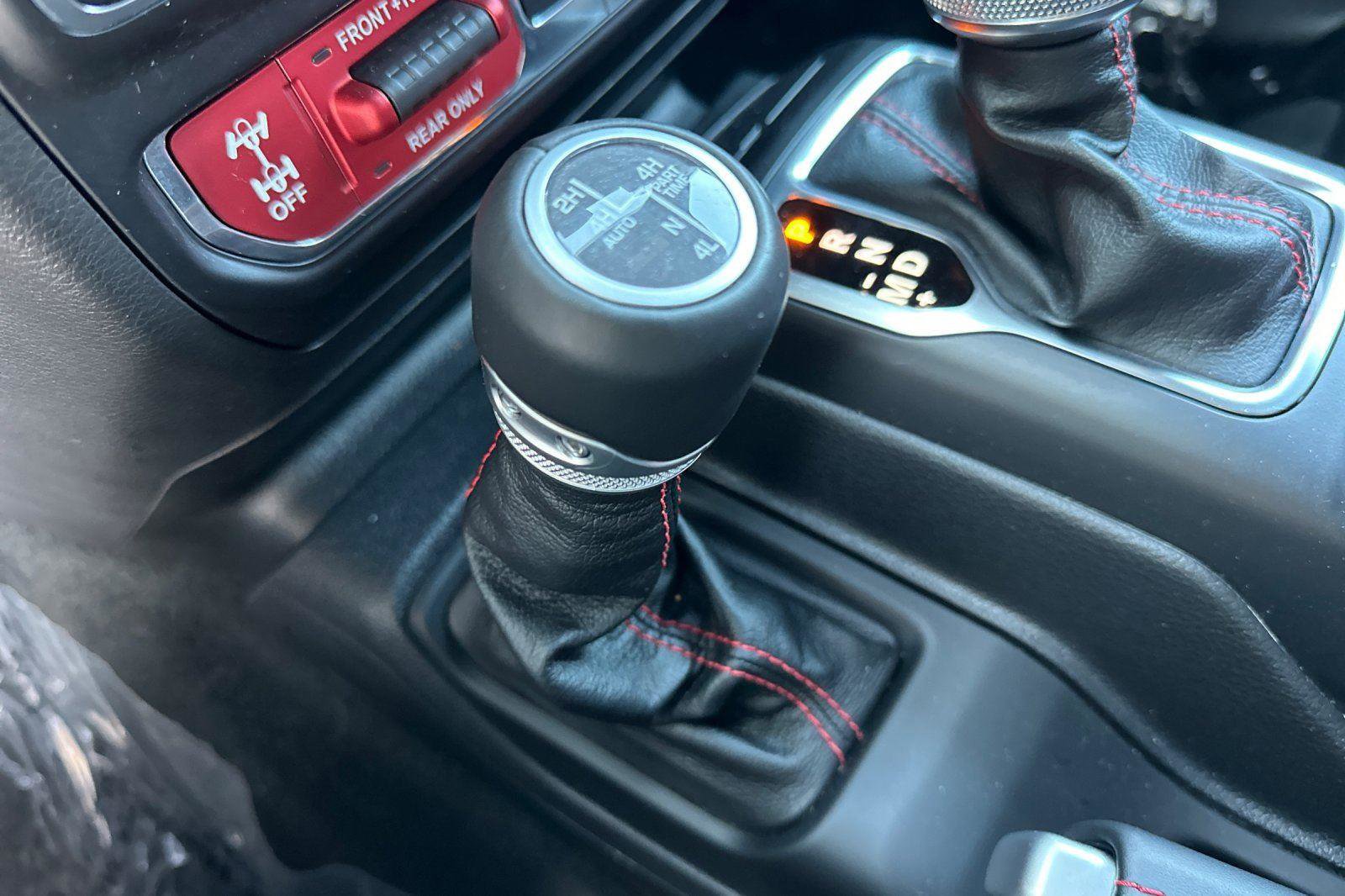 Used 2023 Jeep Wrangler Unlimited Rubicon 4xe image 34