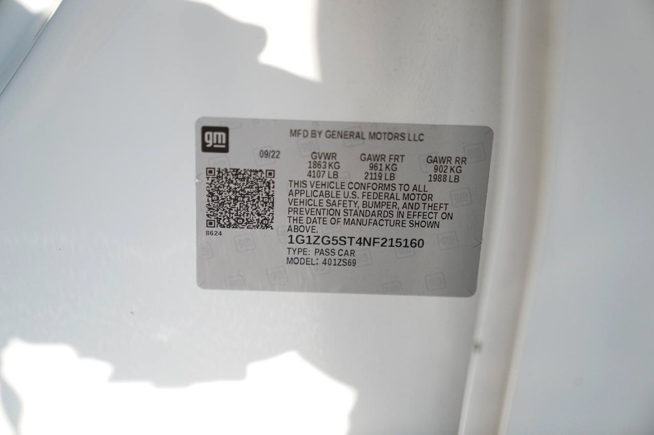 Used 2022 Chevrolet Malibu RS FWD image 37