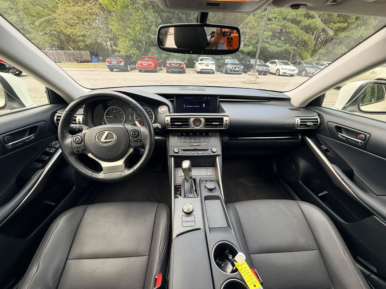 Used 2016 Lexus IS 200t w/ Premium Package RWD image 2