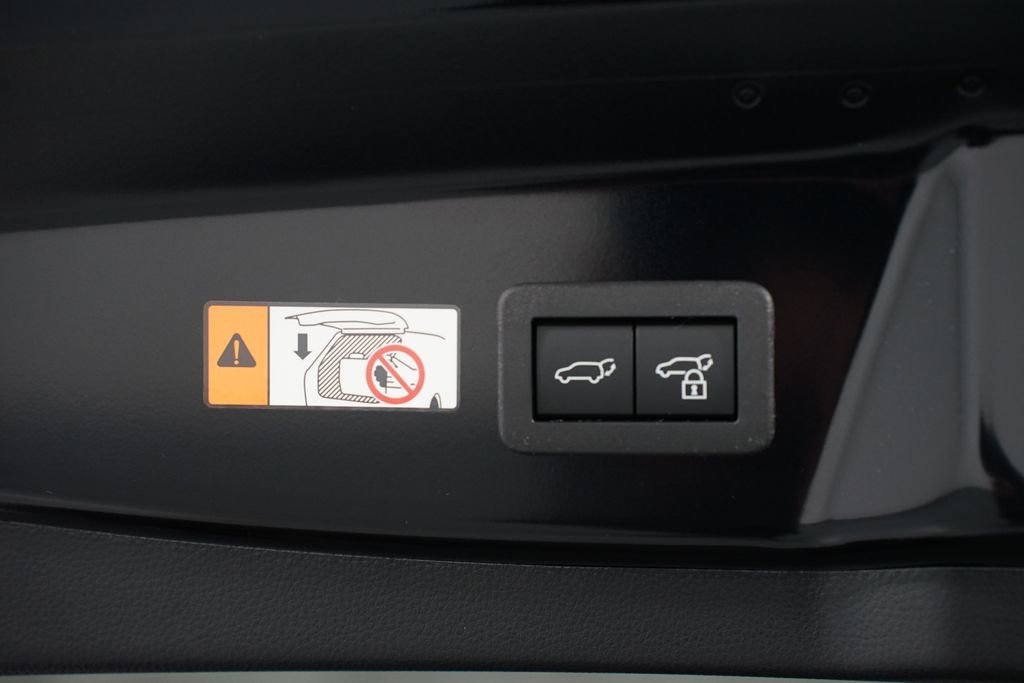 New 2026 Toyota Prius Plug-In Hybrid image 36