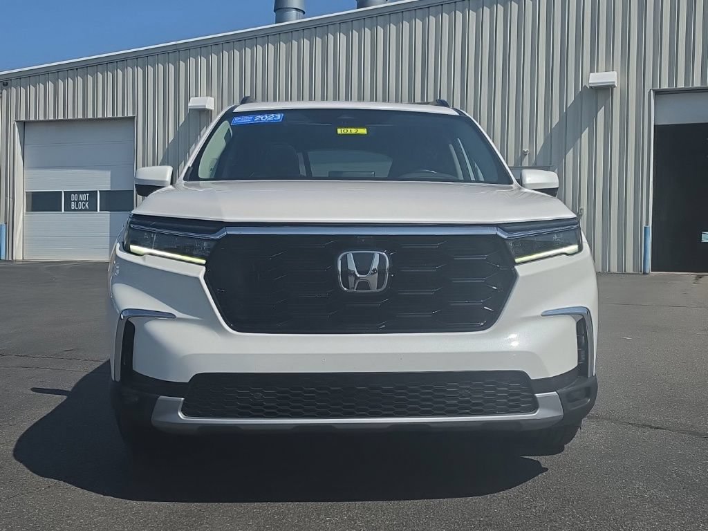 Certified 2023 Honda Pilot Elite image 2