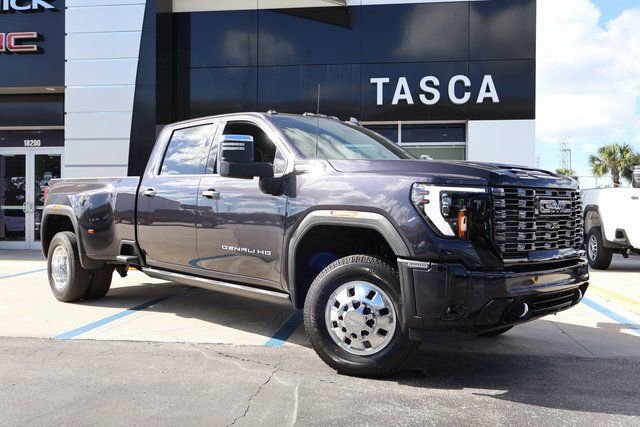 New 2026 GMC Sierra 3500 Denali Ultimate image 1