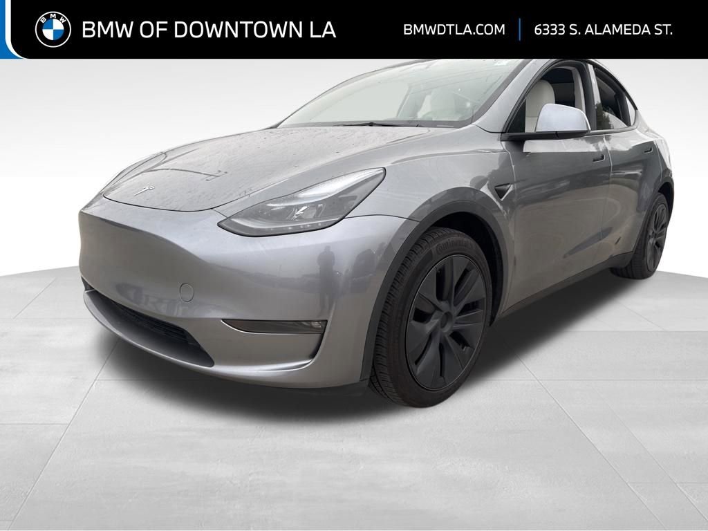 Used 2024 Tesla Model Y Long Range image 1