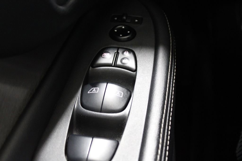 Used 2023 Nissan Murano SV image 46