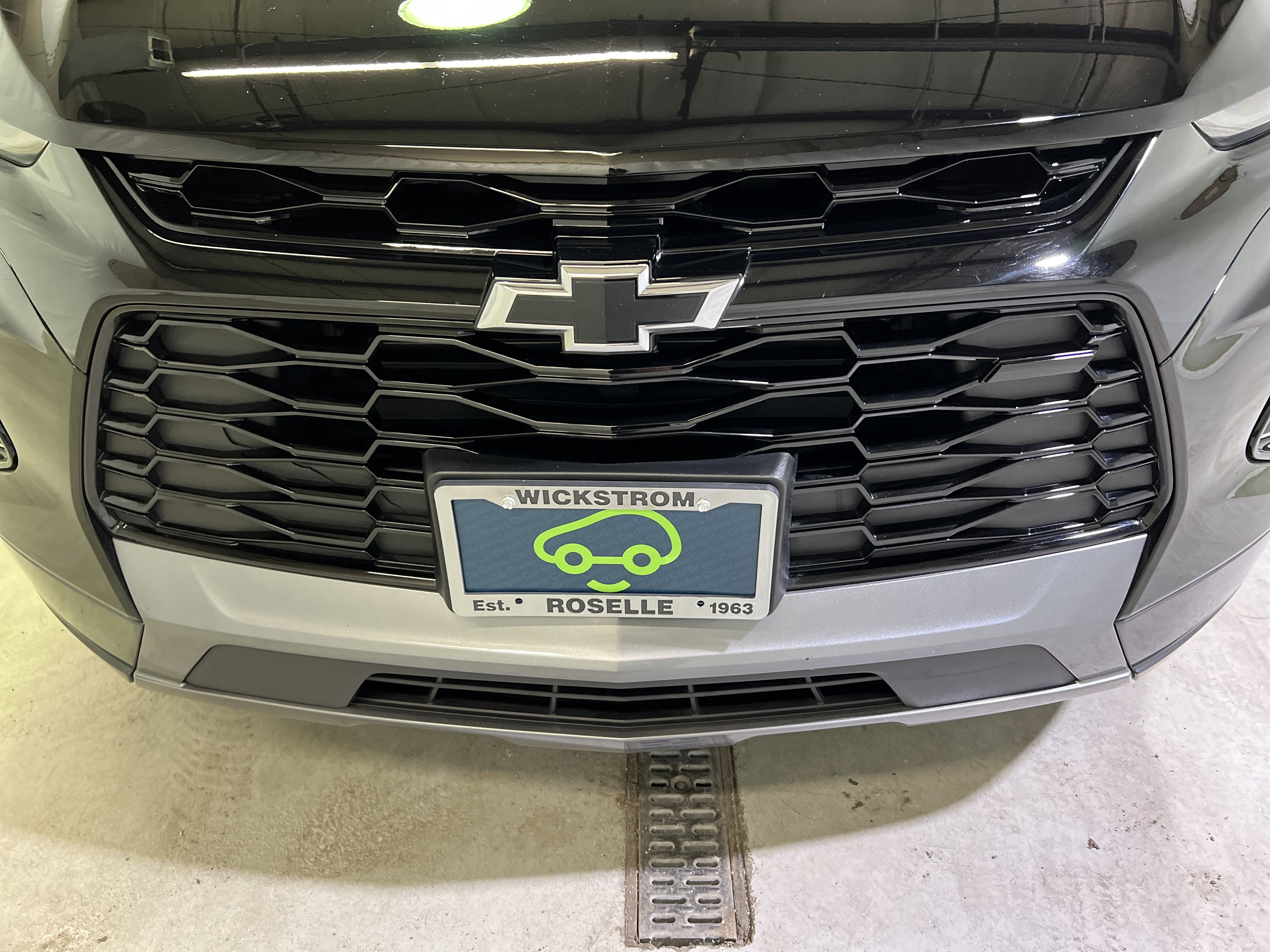 Certified 2022 Chevrolet Blazer Premier w/ LPO, Black Accent Package image 4