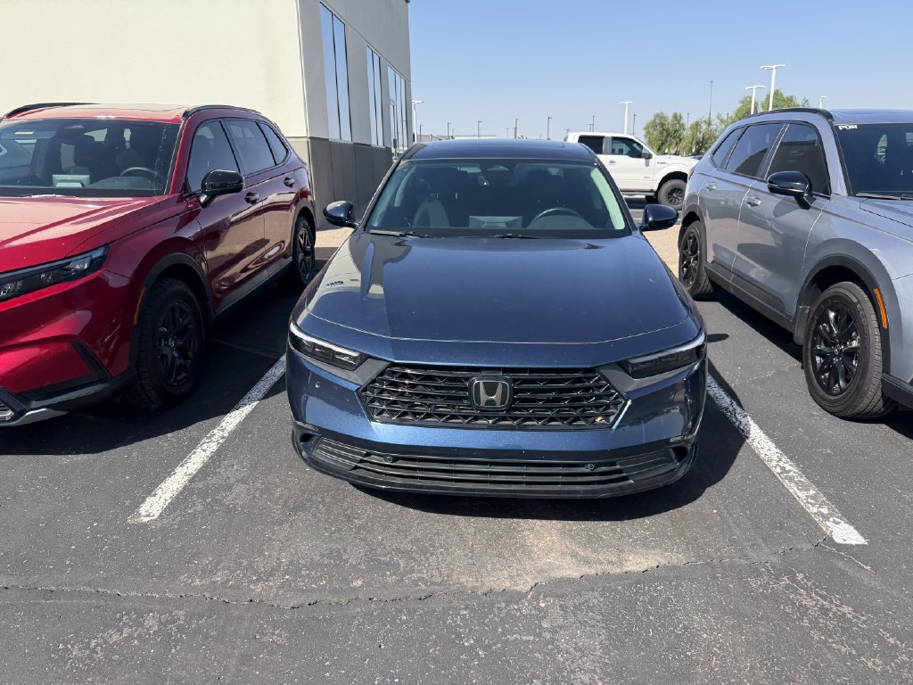 Certified 2025 Honda Accord EX-L image 2
