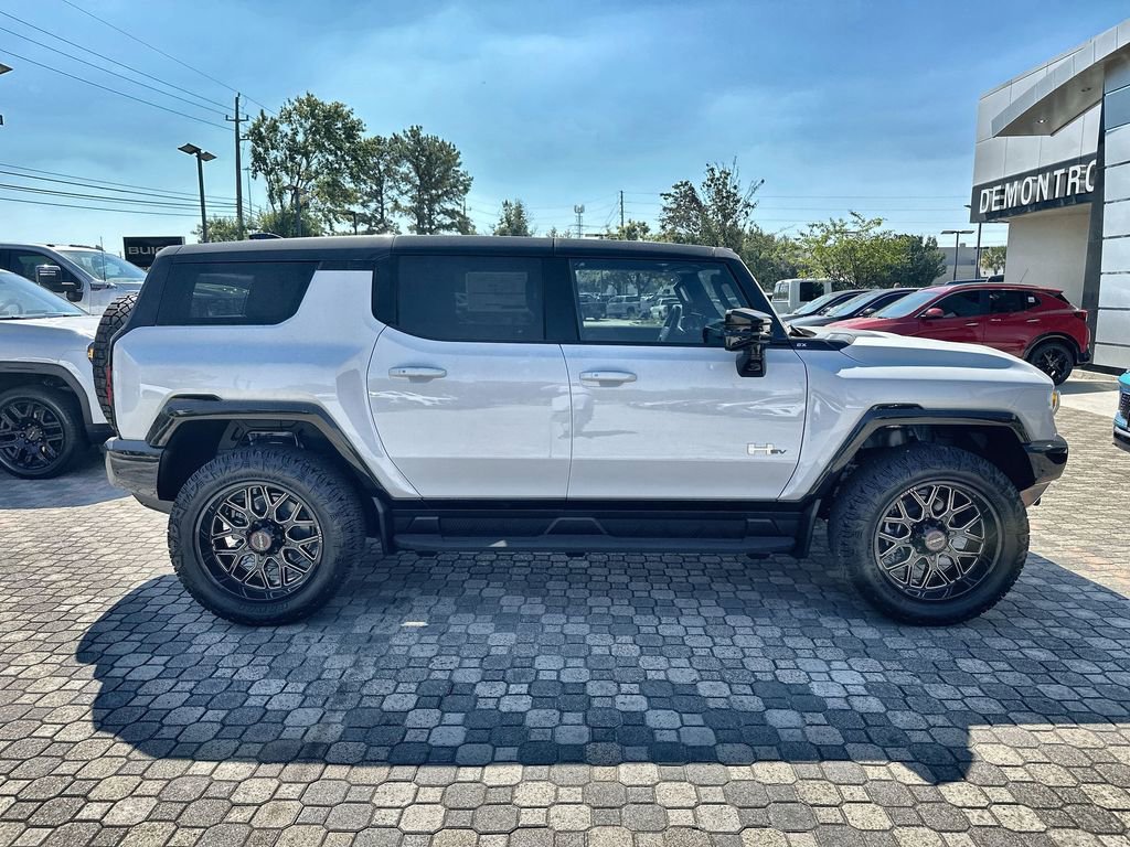 New 2026 GMC Hummer EV SUV image 10