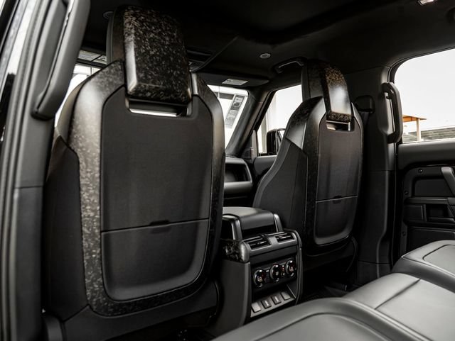 New 2026 Land Rover Defender 110 OCTA AWD/4WD image 29