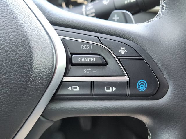 Used 2025 INFINITI QX55 Essential AWD/4WD image 31