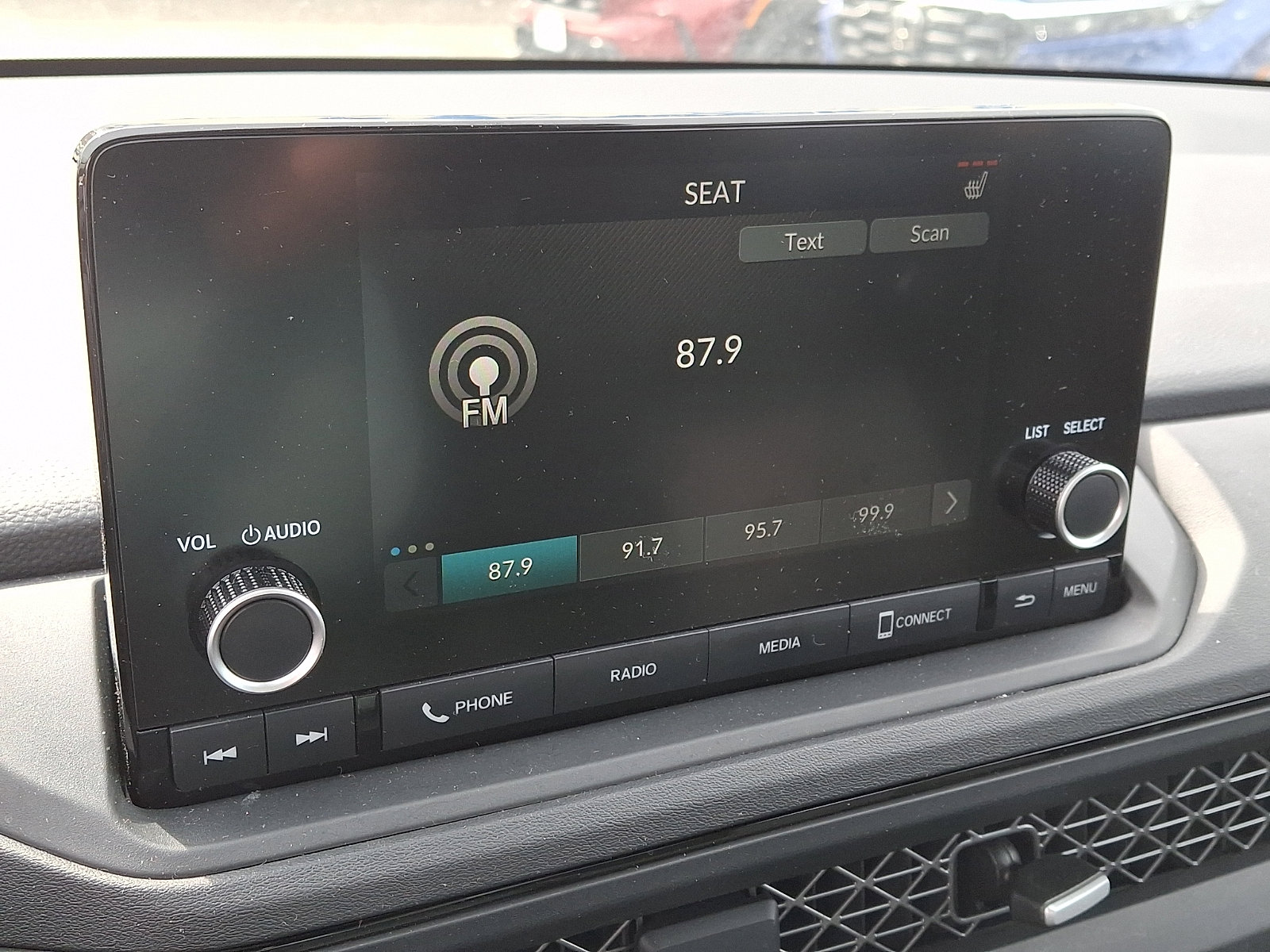 Certified 2025 Honda Accord SE image 20