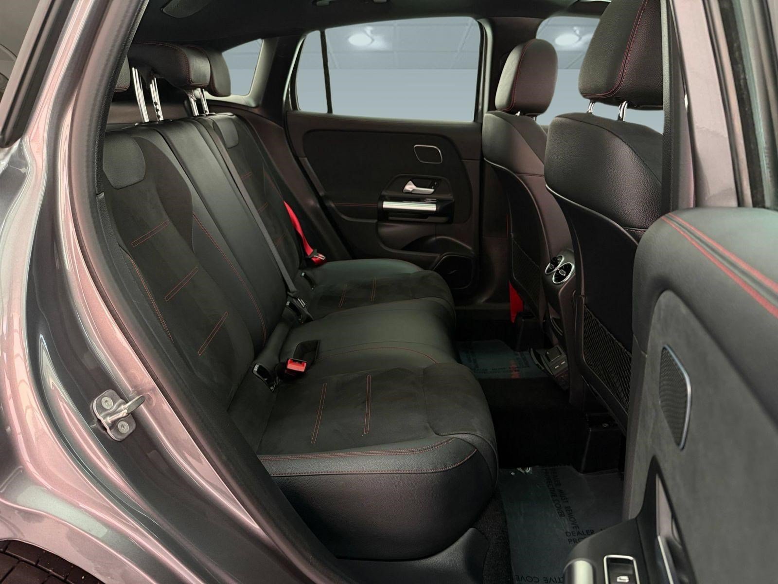 Certified 2024 Mercedes-Benz GLA 35 AMG 4MATIC image 28