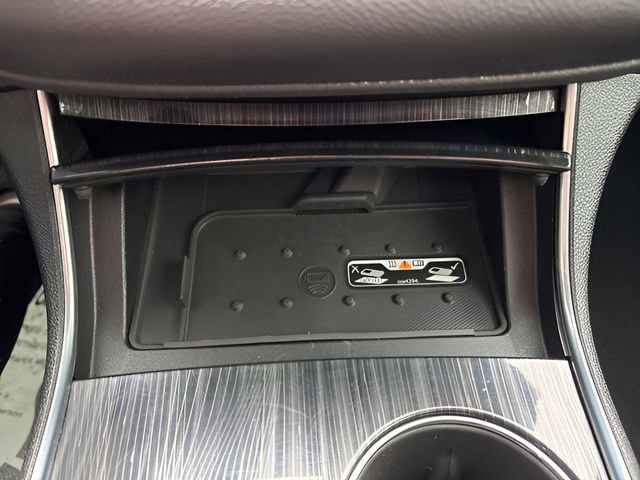 Used 2016 Chevrolet Impala LTZ w/ Enhanced Convenience Package image 20