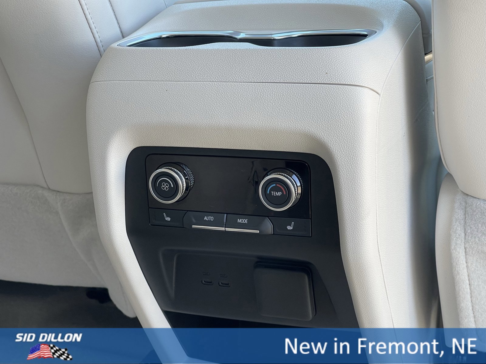 New 2026 Buick Enclave Avenir w/ Super Cruise Package image 13