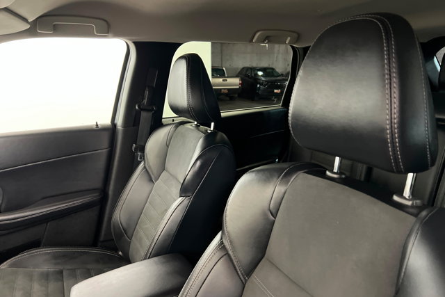 Used 2024 Mitsubishi Outlander SE FWD image 16