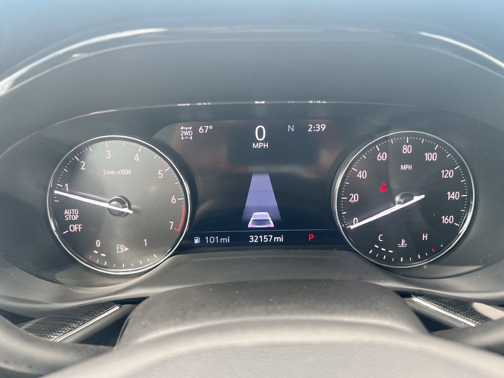 Used 2023 Buick Envision Essence AWD/4WD image 19