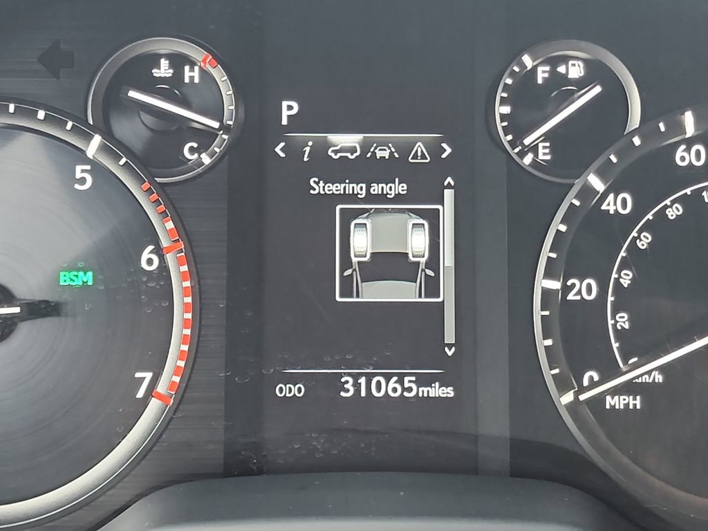 Used 2023 Lexus GX 460 Premium image 18