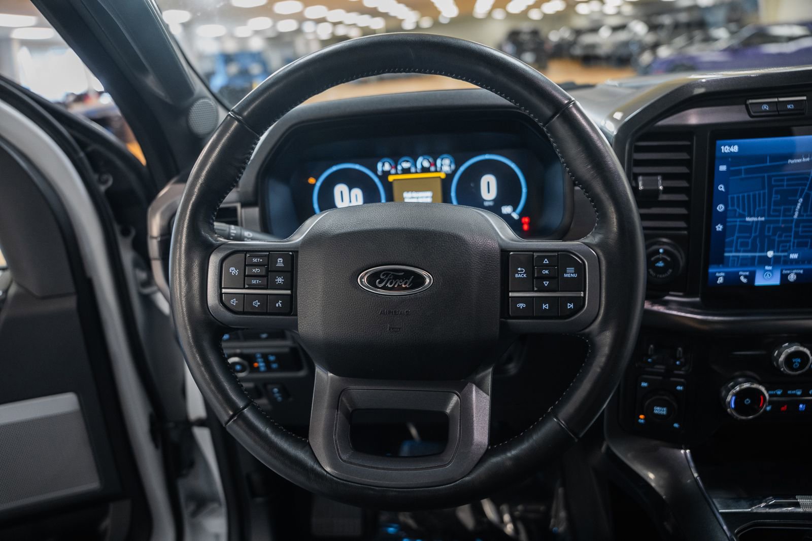 Used 2023 Ford F150 Lariat w/ Equipment Group 502A High image 32