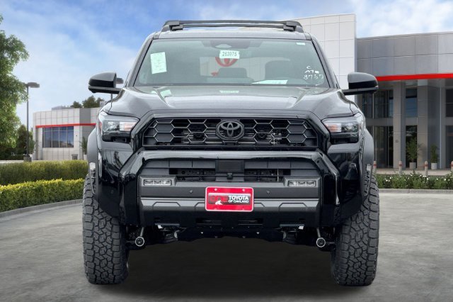 New 2026 Toyota 4Runner TRD Off-Road Premium w/ Tow Technology Package AWD/4WD image 9