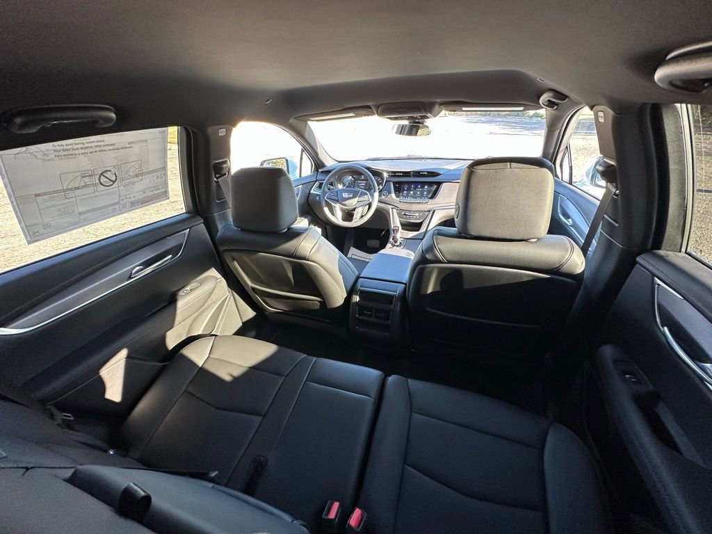 New 2026 Cadillac XT5 Luxury FWD image 18