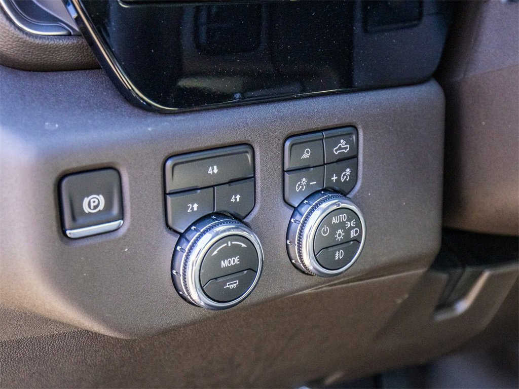 New 2026 GMC Sierra 3500 SLE w/ SLE Value Package image 25