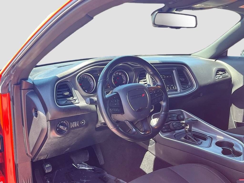 Used 2021 Dodge Challenger GT RWD image 9