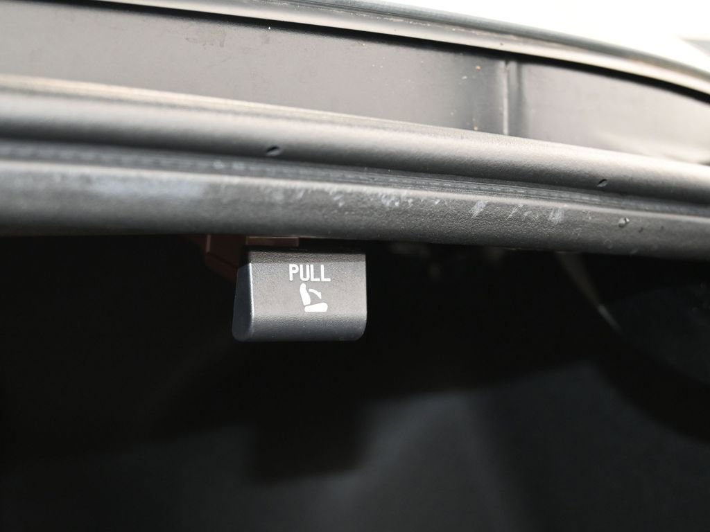 Used 2023 Kia K5 GT-Line image 38